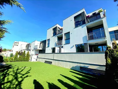 Byty na predaj 2-izbový, Bratislava-Podunajské Biskupice · €249 900