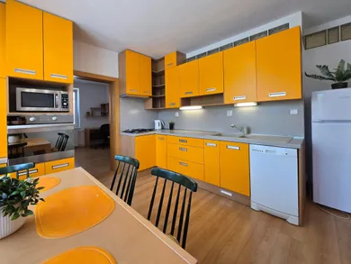 Mieszkania na wynajem, 3-pokojowe, Košice-Staré Mesto · €900