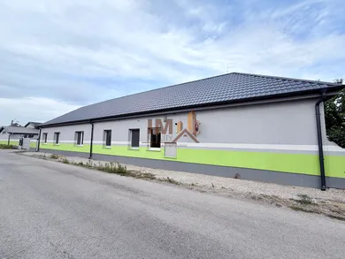 Na predaj objekt, 700 m², Šurany
