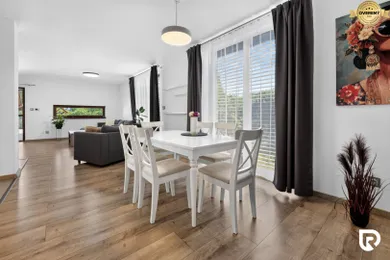 Na predaj 4-izbový dom, 226 m², Trenčianske Stankovce
