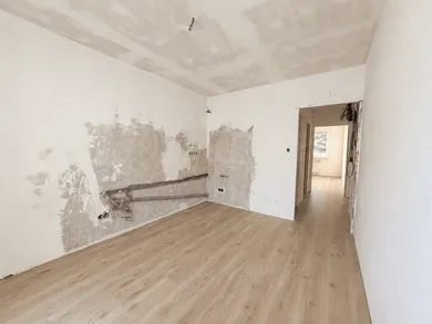 Na predaj 3-izbový byt, 74 m², Bratislava-Karlova Ves