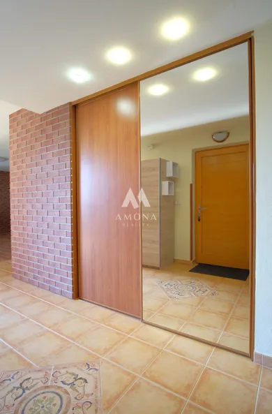 Na predaj byt v Rovinka · €249 900 · Čiastočná rekonštrukcia