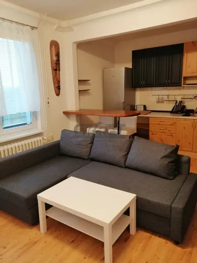 Na prenájom 2-izbový byt, 45 m², Bratislava-Ružinov, Trebišovská