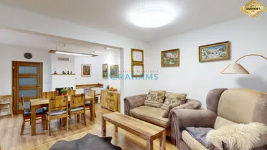Na predaj 6-izbový dom, 40 m², Bratislava-Lamač, Zelenohorská