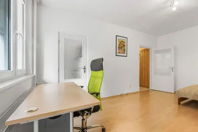 Na predaj 1-izbový byt, 32 m², Bratislava-Karlova Ves, Donnerova