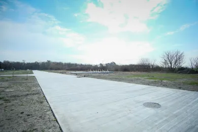 Na predaj pozemok, Hviezdoslavov, Hlavná
