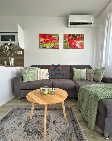 Byty na prenájom 2-izbový, Trnava · €820
