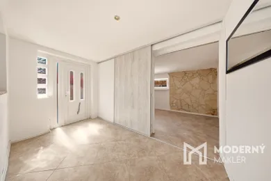 Na predaj dom, 397 m², Hajnáčka