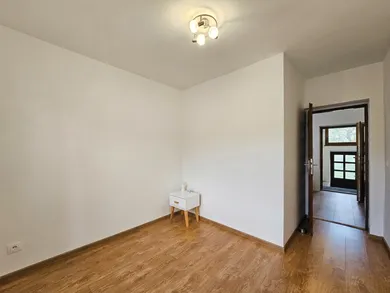 Na predaj dom, 130 m², Voznica