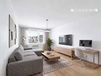 Na predaj 2-izbový byt, 67 m², Považská Bystrica, Stred