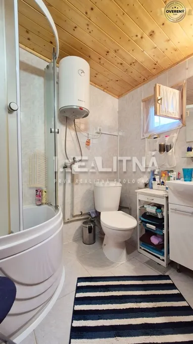 Na predaj 4-izbový rekreačný dom, 75 m², Ľubietová, 606
