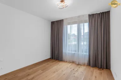 Na predaj 2-izbový byt, 54 m², Bratislava-Ružinov, Košická