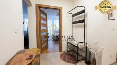Na predaj 2-izbový byt, 67 m², Levice