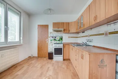 Mieszkania na sprzedaż, 3-pokojowe, Šurany · €159 000