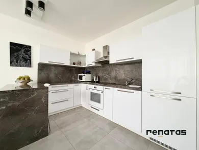 Квартиры на продажу, 2-комнатные, Bratislava-Ružinov · €220 000