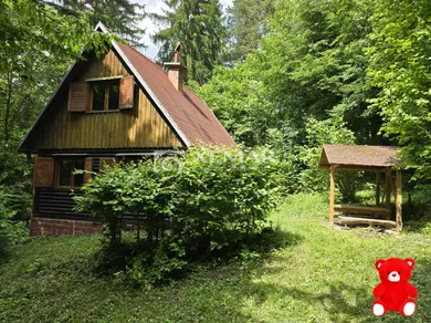 Domy rekreacyjne na sprzedaż, 2-pokojowe, Žilina · €75 000