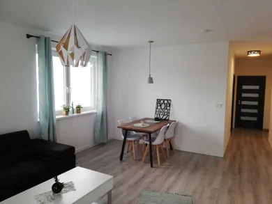 Na prenájom 3-izbový byt, 72 m², Trenčín, Kožušnícka