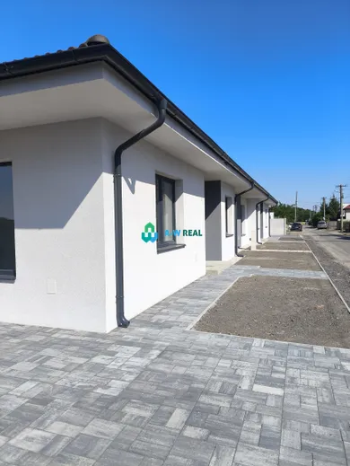 Na predaj dom, 155 m², Vrakúň