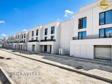 Na predaj 4-izbový byt, 79 m², Ivanka pri Dunaji, Bernolákovská