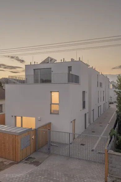 Na predaj 2-izbový byt, 60 m², Bratislava-Vrakuňa, Majerská