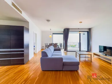 Byty na predaj 4-izbový, Bratislava-Nové Mesto · €570 000