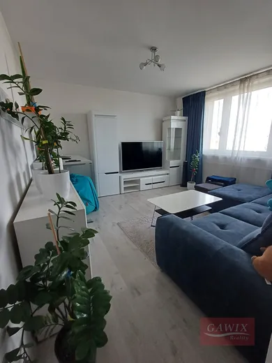 Kiadó lakások, 3-szobás, Bratislava-Vrakuňa · €1100