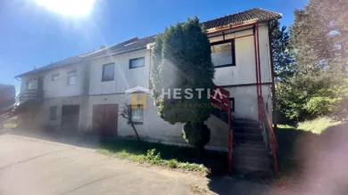 Na predaj 6-izbový dom, 200 m², Polianka