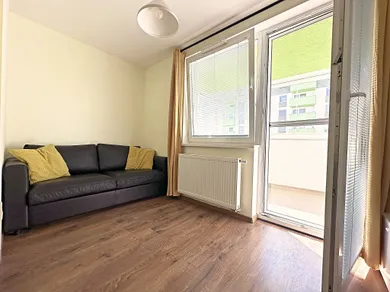 Na predaj 2-izbový byt, 41 m², Bratislava-Rača, Rustaveliho