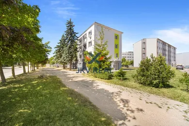 Na predaj byt v Bratislava-Rača · €194 990 · Čiastočná rekonštrukcia