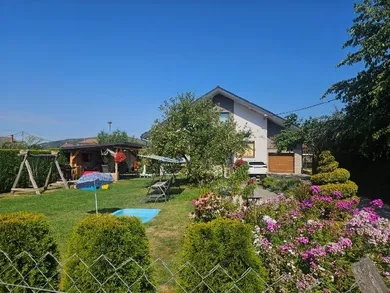 Na predaj dom, 277 m², Čereňany, Záhradná