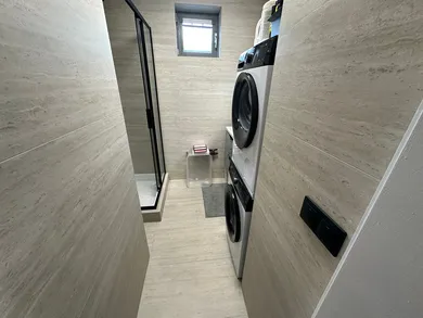 Na prenájom 4-izbový byt, 109 m², Bratislava-Ružinov, Bajkalská