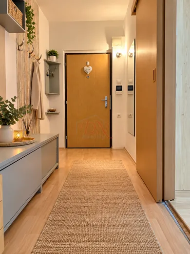 Na predaj 2-izbový byt, 55 m², Senec, Hurbanova