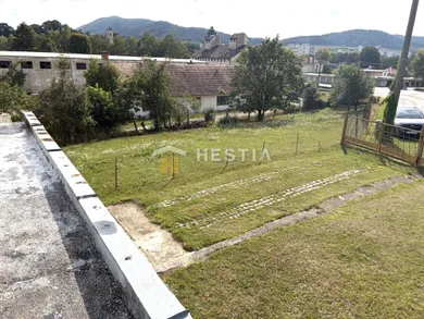 Na predaj komerčné, 85 m², Brezová pod Bradlom