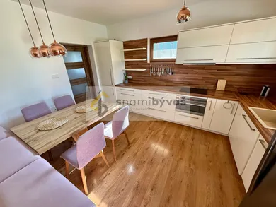 Domy na predaj 5-izbový, Valaliky · €382 000