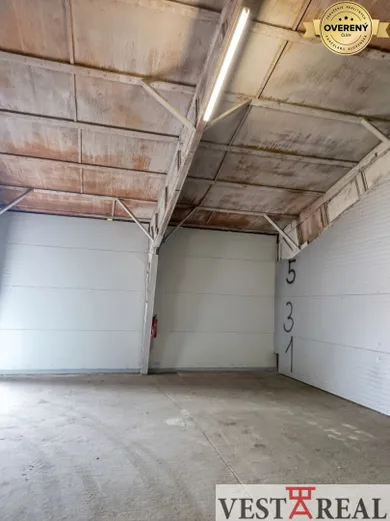 Komerčné priestory na prenájom, Trnava · €560