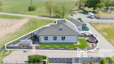Domy na sprzedaż, Senec · €290 500
