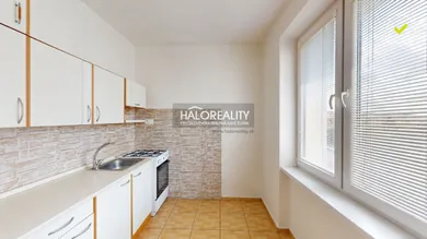 Na prenájom 2-izbový byt, 61 m², Skalica