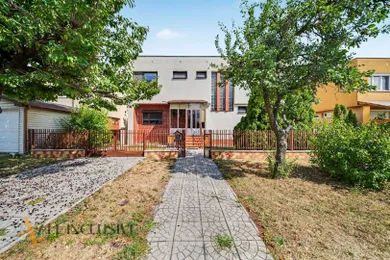 Domy na predaj 7-izbový, Dunajská Streda · €353 000