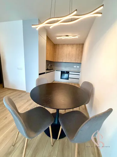 Na prenájom 2-izbový byt, 60 m², Banská Bystrica, Severná