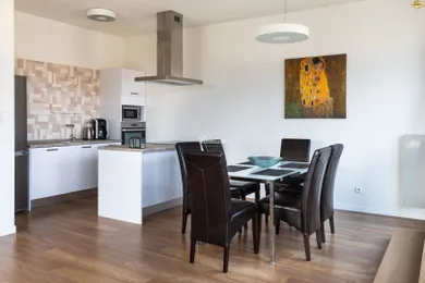 Na prenájom 4-izbový byt, 150 m², Nitra