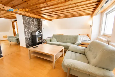 Na prenájom dom, 160 m², Martin, Kolónia Hviezda