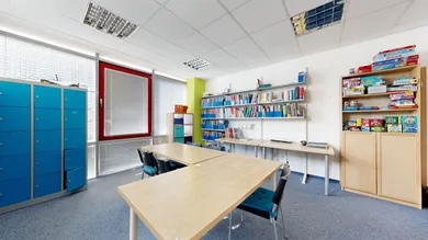 Na prenájom komerčné, 400 m², Trnava