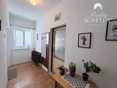 Na predaj 3-izbový dom, 125 m², Číčov