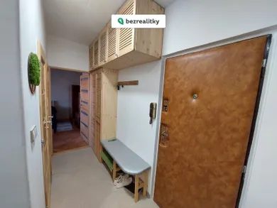 Na prenájom 1-izbový byt, 38 m², Košice-Západ