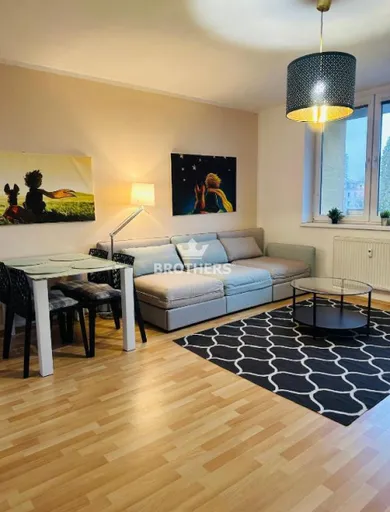 Квартири в оренду, 2-кімнатні, Bratislava-Ružinov · €700