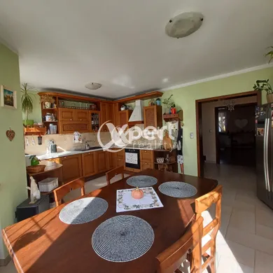 Na predaj 4-izbový dom, 160 m², Gabčíkovo