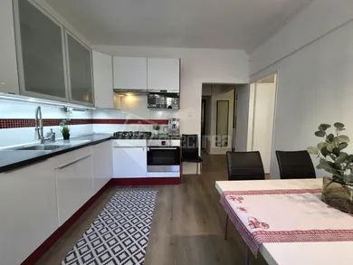 Na prenájom 2-izbový byt, 55 m², Bratislava-Staré Mesto, Záhrebská