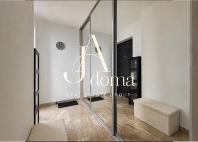Na prenájom 3-izbový byt, 85 m², Bratislava-Staré Mesto, Landererova