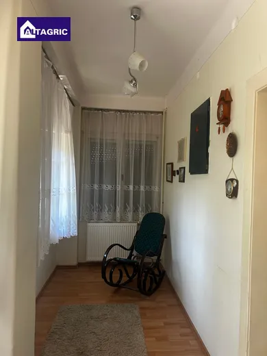 Na predaj dom, 150 m², Moča