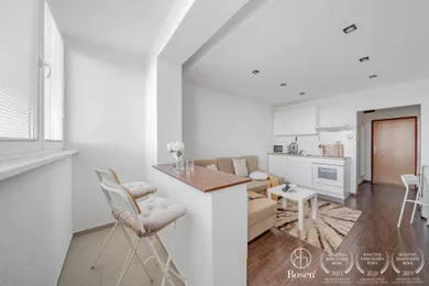 Na predaj 1-izbový byt, 25 m², Bratislava-Petržalka, Vilová